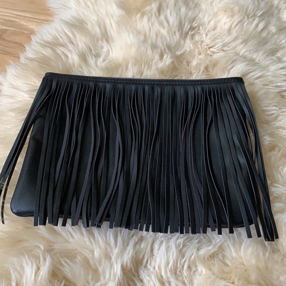 Leather fringes clutch